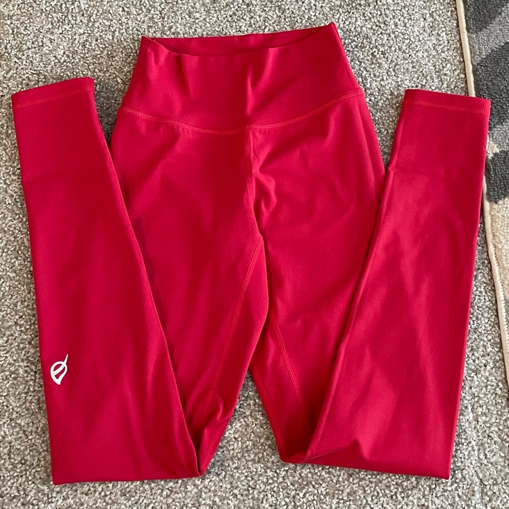 Red Taylor P’Tula leggings 28in size small